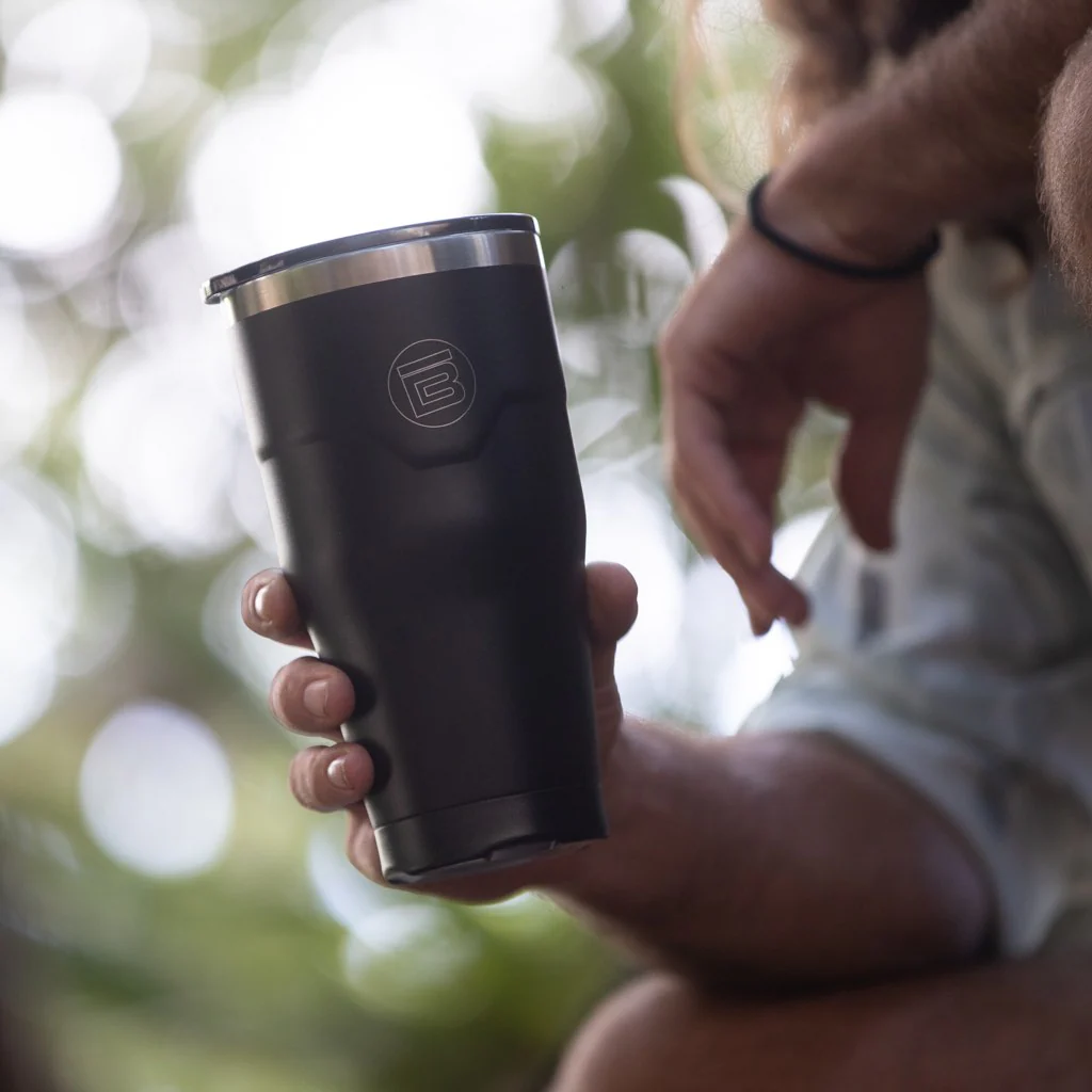 MAGNETumbler 32oz with Lid - Image 4